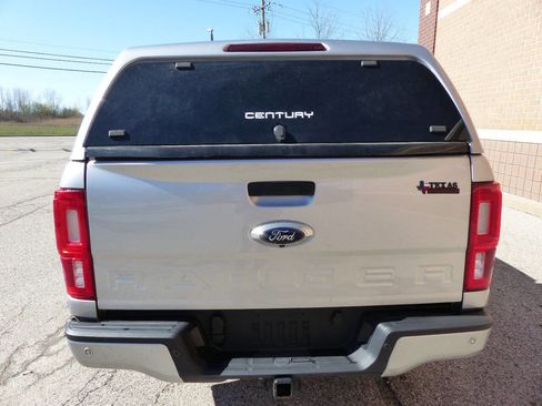 Used 2022 Ford Ranger Lariat w/ FX4 Off-Road Package image 8