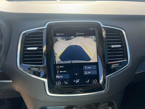 Used 2018 Volvo XC90 T5 Momentum w/ Convenience Package image 34