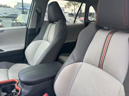 Used 2019 Toyota RAV4 Adventure w/ Advanced Technology Package image 22