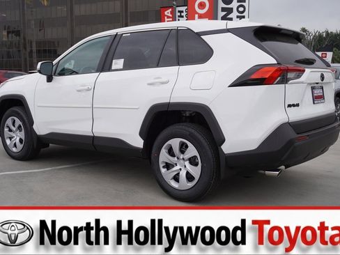 New 2025 Toyota RAV4 LE image 6