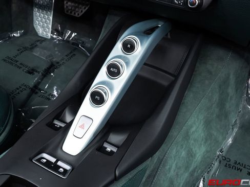 Used 2022 Ferrari 812 GTS RWD image 39