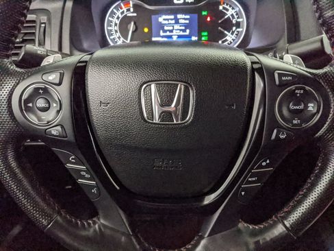 Used 2023 Honda Ridgeline Black Edition image 11