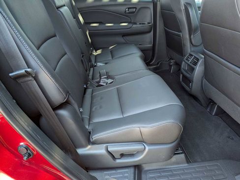 Certified 2023 Honda Passport EX-L image 28