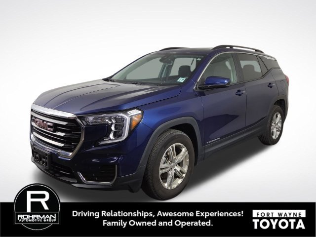 Used 2022 GMC Terrain SLE w/ Driver Convenience Package FWD image 1