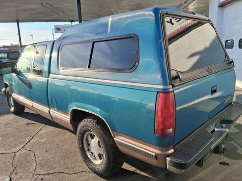 Used 1998 Chevrolet Silverado 1500 2WD Extended Cab w/ Preferred Equipment Group 2 image 3
