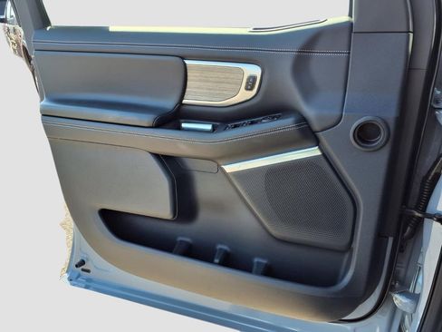 New 2026 Ford Expedition Platinum AWD/4WD image 28