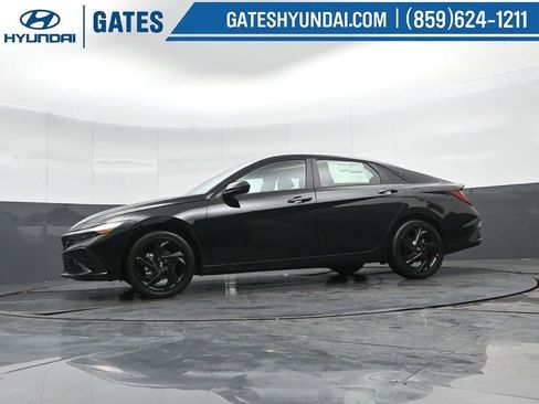 New 2026 Hyundai Elantra Sport image 37