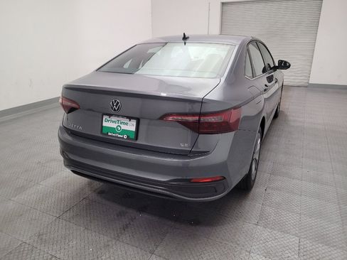 Used 2024 Volkswagen Jetta SE FWD image 7