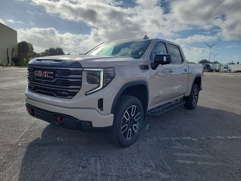 New 2026 GMC Sierra 1500 AT4 w/ AT4 Premium Package image 2