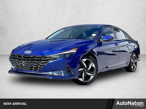 Used 2023 Hyundai Elantra Limited w/ Preferred Accessory Package image 1