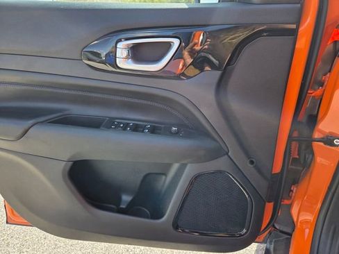 New 2026 Jeep Compass Latitude image 21