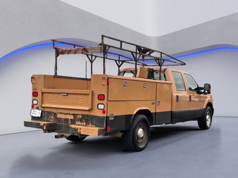 Used 2016 Ford F350 XL w/ Power Equipment Group image 12