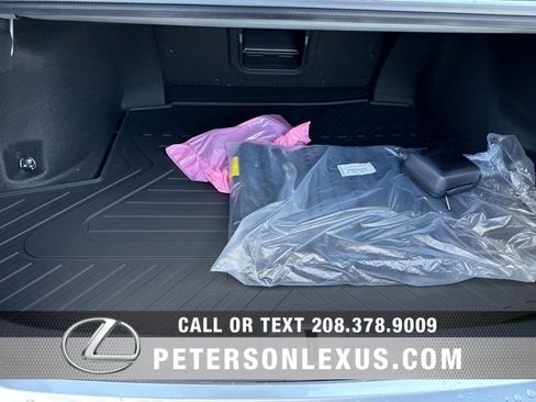 New 2025 Lexus ES 350 w/ Premium Package image 19