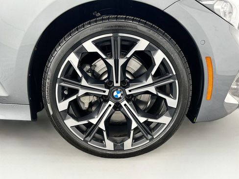 Certified 2025 BMW 330i Sedan w/ Premium Package image 31