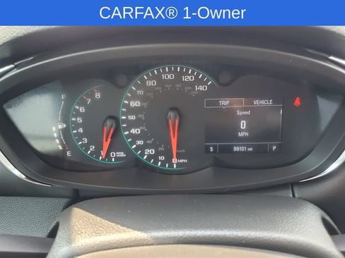 Certified 2022 Chevrolet Trax LT w/ LT Convenience Package AWD/4WD image 12