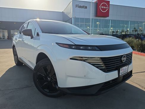 New 2026 Nissan Murano SV AWD/4WD image 1