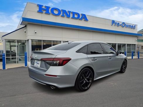 Used 2025 Honda Civic Sport image 4