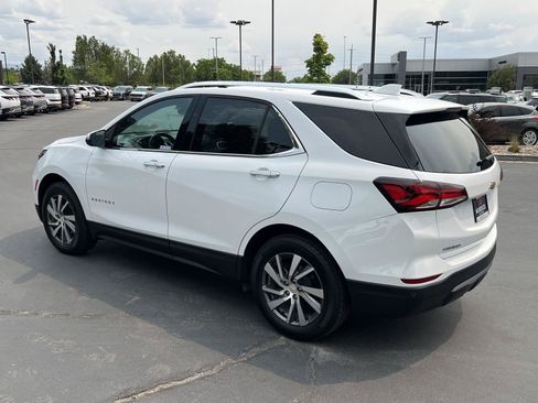 Used 2024 Chevrolet Equinox Premier AWD/4WD image 11