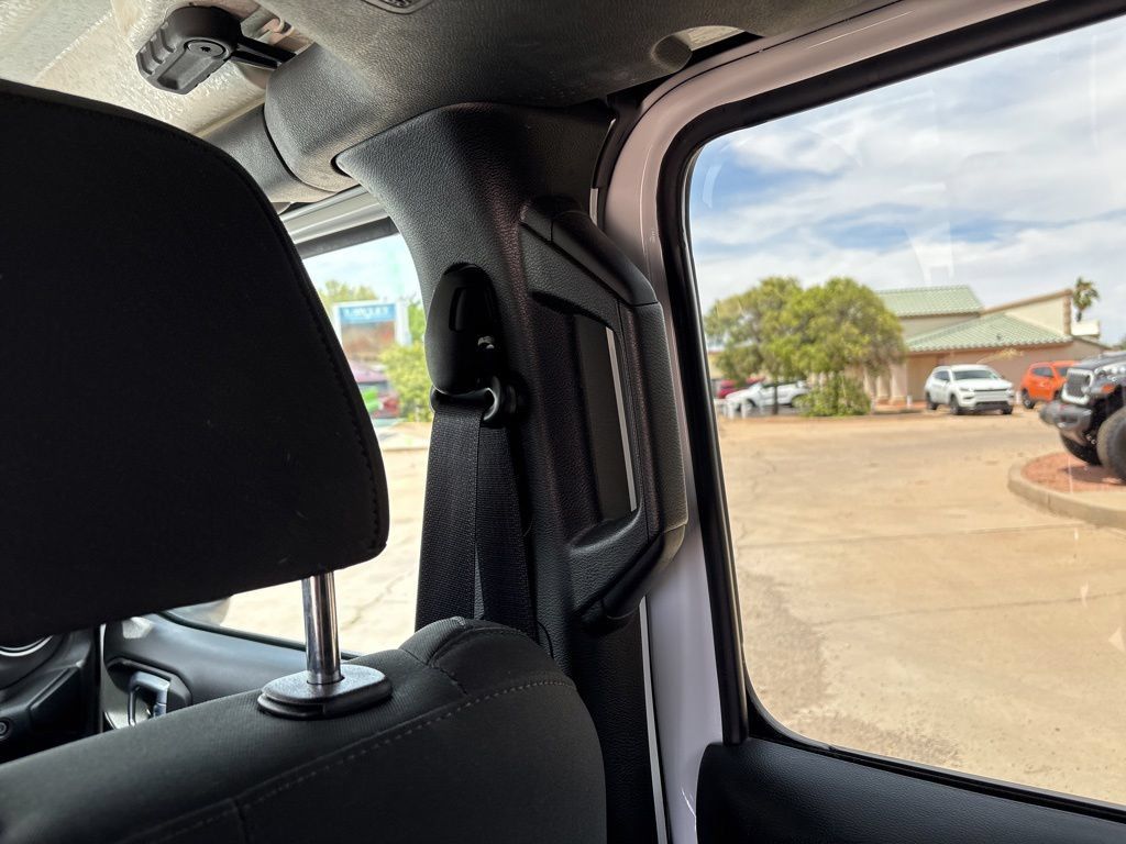 Used 2022 Jeep Gladiator Sport AWD/4WD image 42
