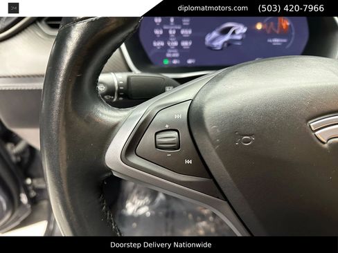 Used 2018 Tesla Model S P100D image 28