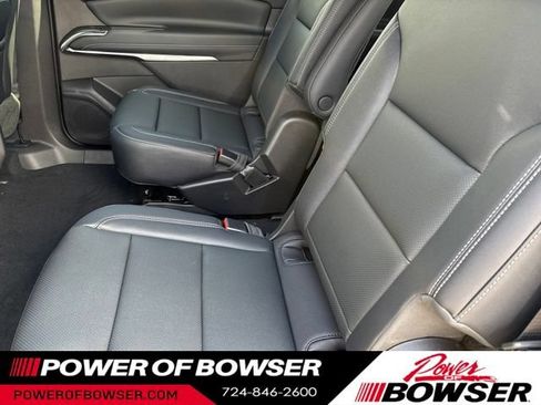 New 2026 Chevrolet Traverse LT w/ Driver Confidence Package AWD/4WD image 6