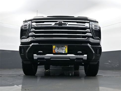 Certified 2025 Chevrolet Silverado 2500 High Country w/ Technology Package image 22