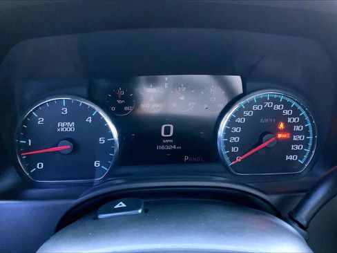 Used 2018 Chevrolet Tahoe Premier AWD/4WD image 25