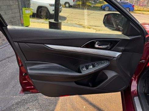 Used 2017 Nissan Maxima 3.5 SV FWD image 9