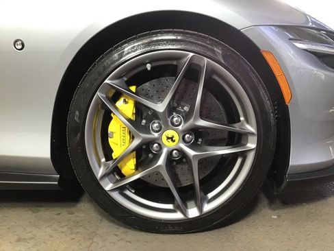 Certified 2022 Ferrari Roma RWD image 14