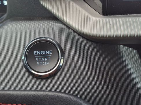 Used 2025 Ford Explorer ST-Line RWD image 15