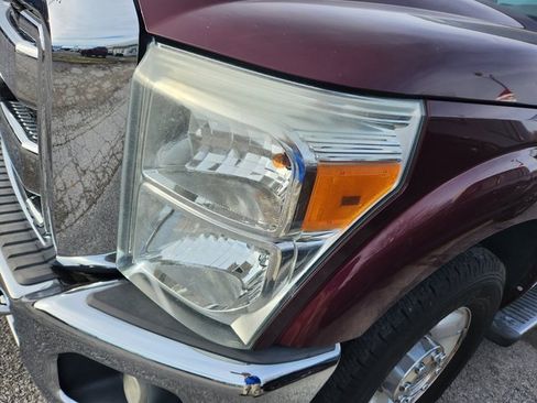 Used 2011 Ford F250 XLT w/ XLT Premium Pkg image 28