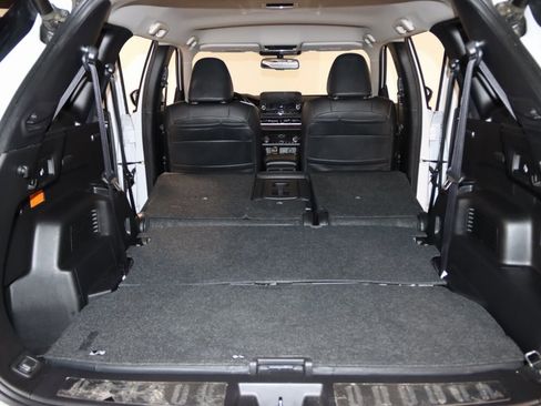 Used 2024 Mitsubishi Outlander 4WD Plug-In Hybrid image 72