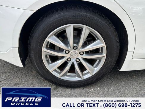Used 2015 INFINITI Q50 Premium w/ Navigation Package AWD/4WD image 24