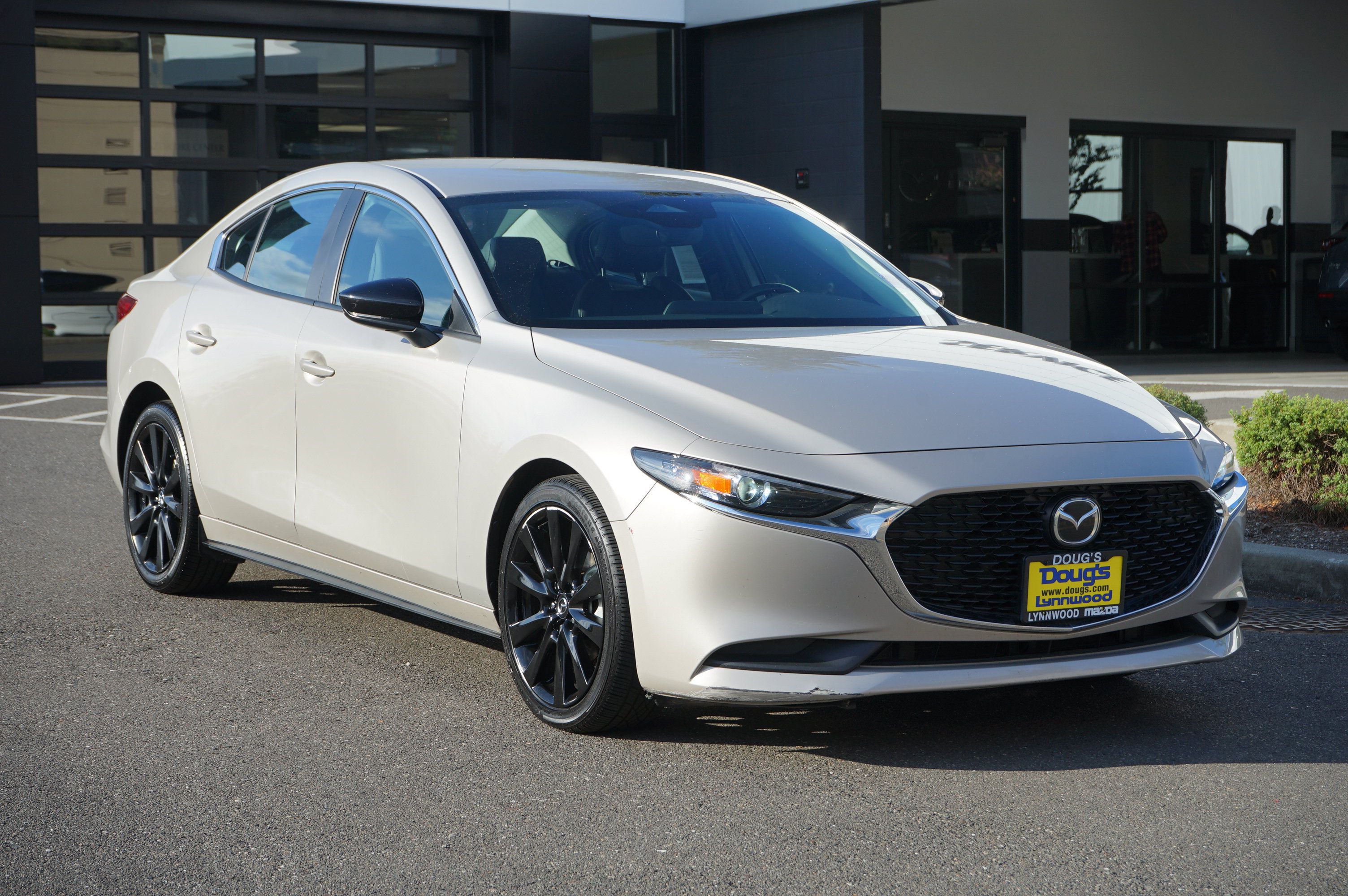 Used 2024 MAZDA MAZDA3 s FWD image 1