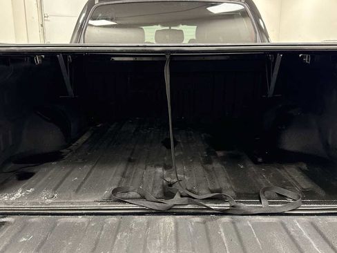 Certified 2017 Toyota Tundra SR5 image 27