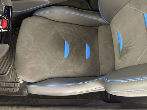 Used 2024 Lamborghini Huracan Tecnica image 20