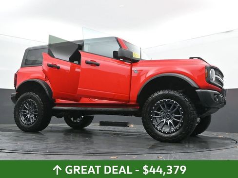 Used 2023 Ford Bronco Black Diamond image 52