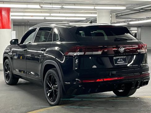 New 2026 Volkswagen Atlas Cross Sport SEL R-Line AWD/4WD image 5