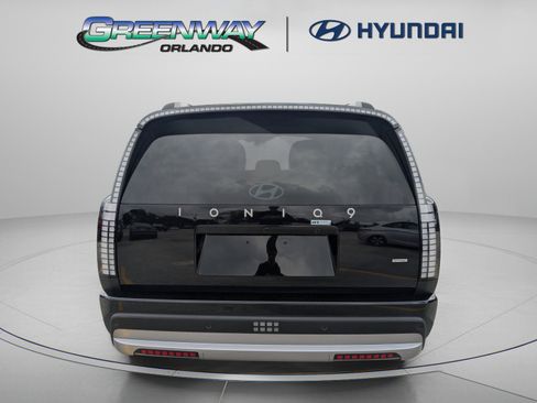 Certified 2026 Hyundai Ioniq 9 SE AWD/4WD image 7