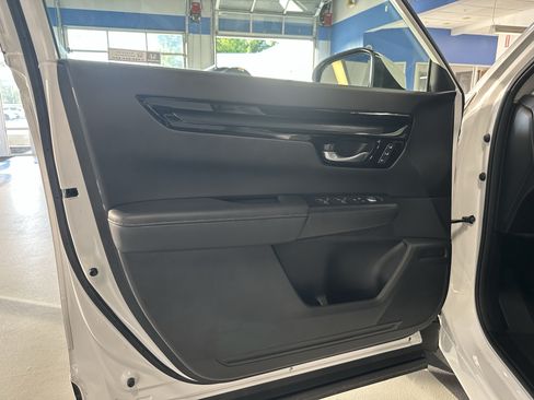 Used 2023 Honda CR-V EX-L image 19