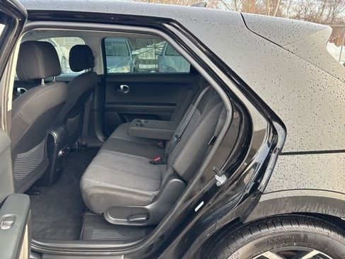 Used 2022 Hyundai Ioniq 5 SE image 23