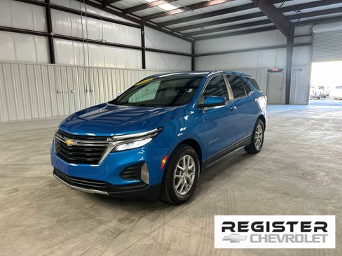 Used 2024 Chevrolet Equinox LT image 1