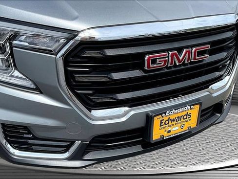 Used 2024 GMC Terrain SLE w/ Driver Convenience Package AWD/4WD image 32