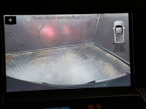 Used 2018 Ford F250 Lariat w/ Lariat Value Package image 51