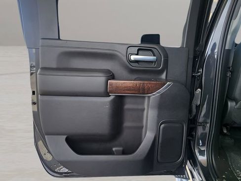 Used 2021 GMC Sierra 2500 Denali w/ Denali Ultimate Package image 19