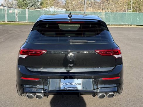 Used 2024 Volkswagen Golf R 2.0T image 7