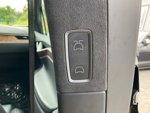 Used 2019 Tesla Model X Long Range AWD/4WD image 76