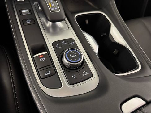 Used 2025 INFINITI QX60 Luxe image 29