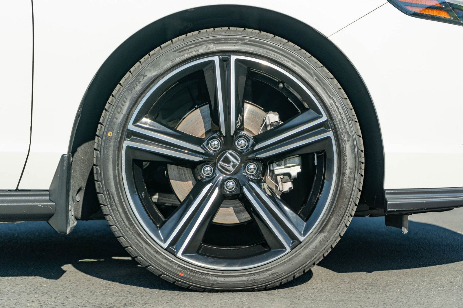 Used 2024 Honda Accord Sport image 12