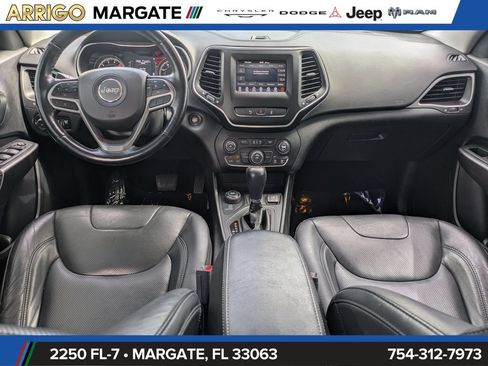 Used 2021 Jeep Cherokee Latitude Lux AWD/4WD image 16